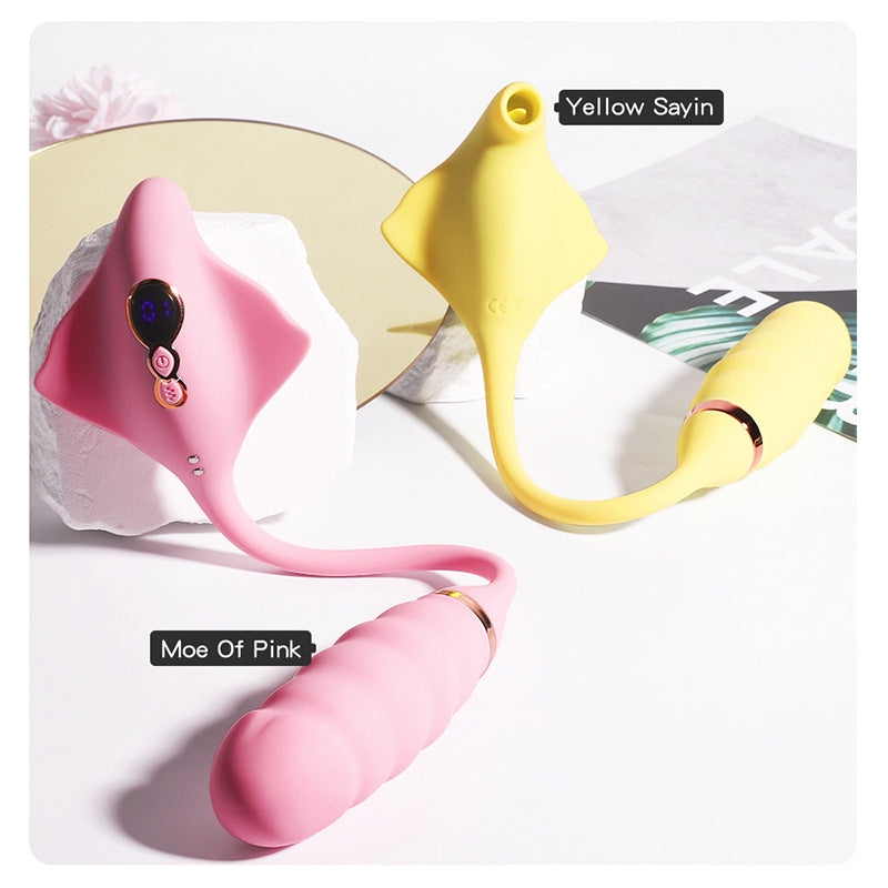 Women's Manta Ray Telescopic Sucking Vibrator Toy
